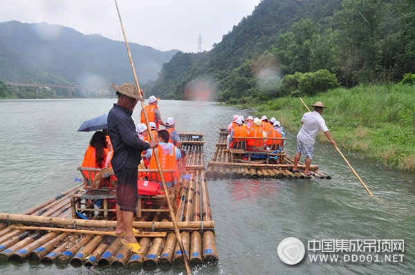 和今頂來一場說走就走的旅行，就在這個(gè)夏天